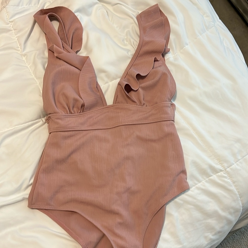 Women’s deep v cut one piece swim